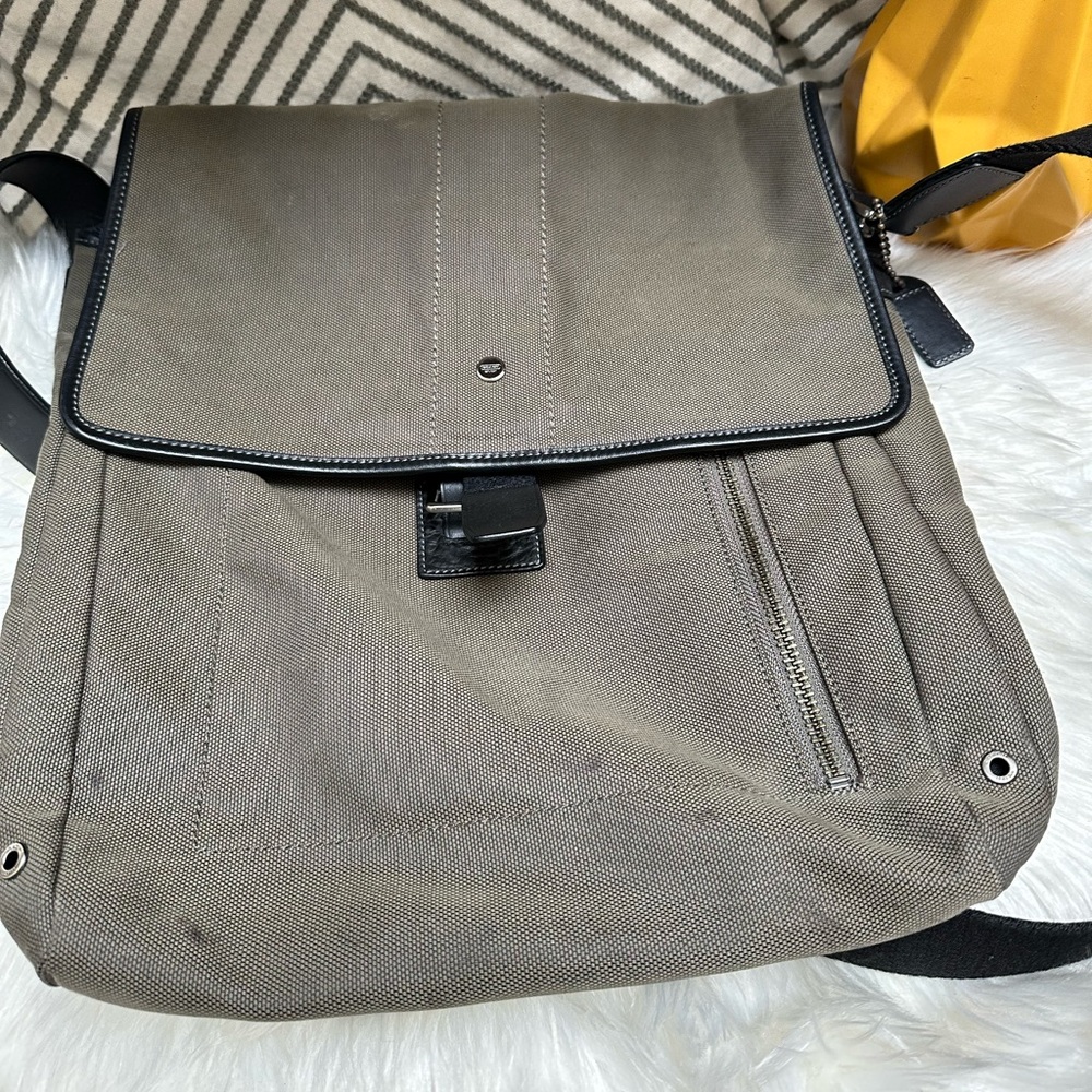 Coach Leatherware 5720 Canvas/Leather Messenger Crossbody Bag